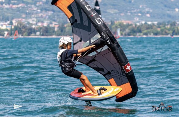 one hour wing torbole