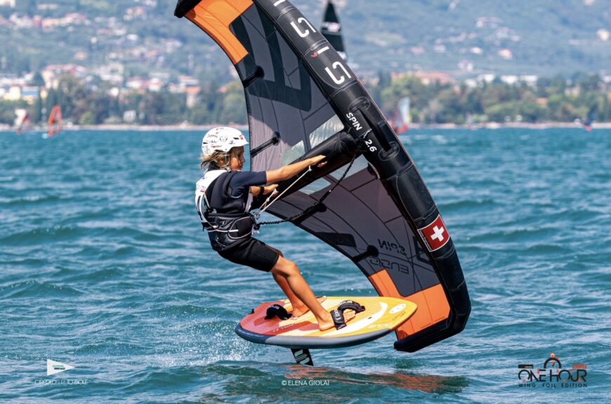 one hour wing torbole